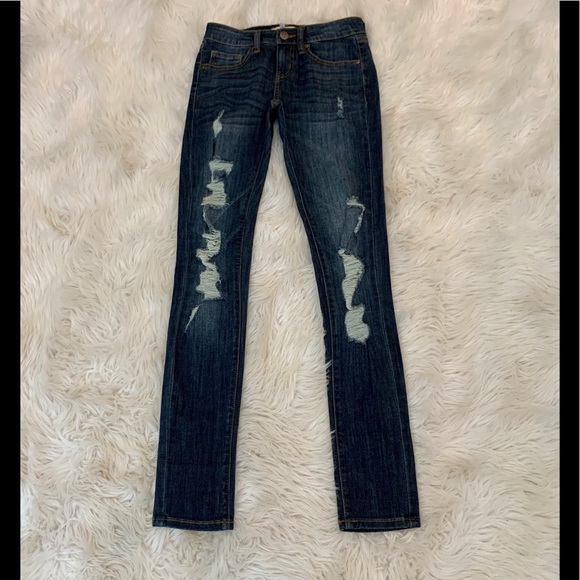 Denim - Distressed jeans